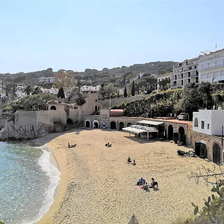 Frente Al Mar En La Mejor Ubicacion De Calella Apartment Calella De Palafrugell